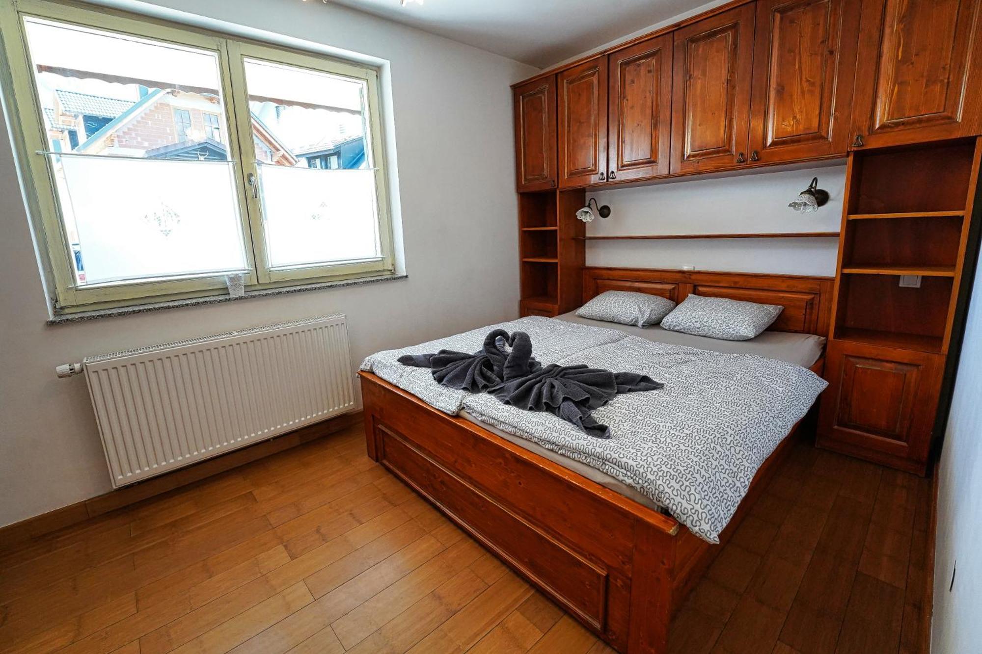 Apartment Mojstrovka With Terrace In City Center 크라니스카고라 외부 사진