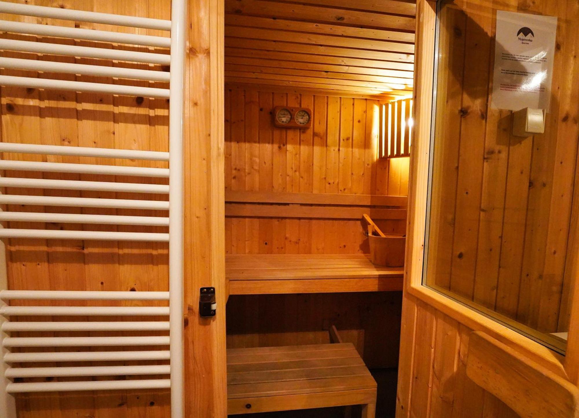 Apartment Mojstrovka With Terrace In City Center 크라니스카고라 외부 사진