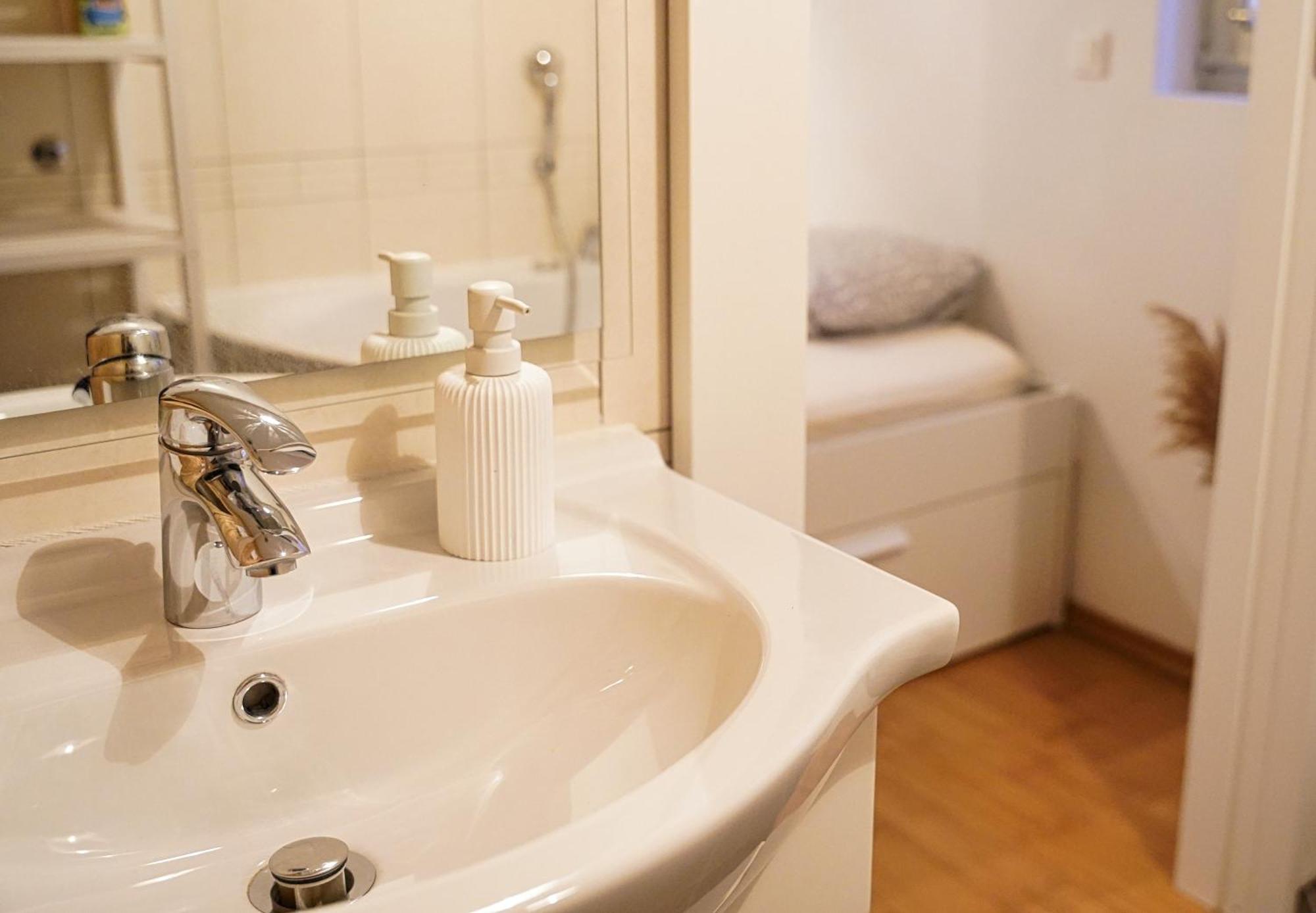 Apartment Mojstrovka With Terrace In City Center 크라니스카고라 외부 사진